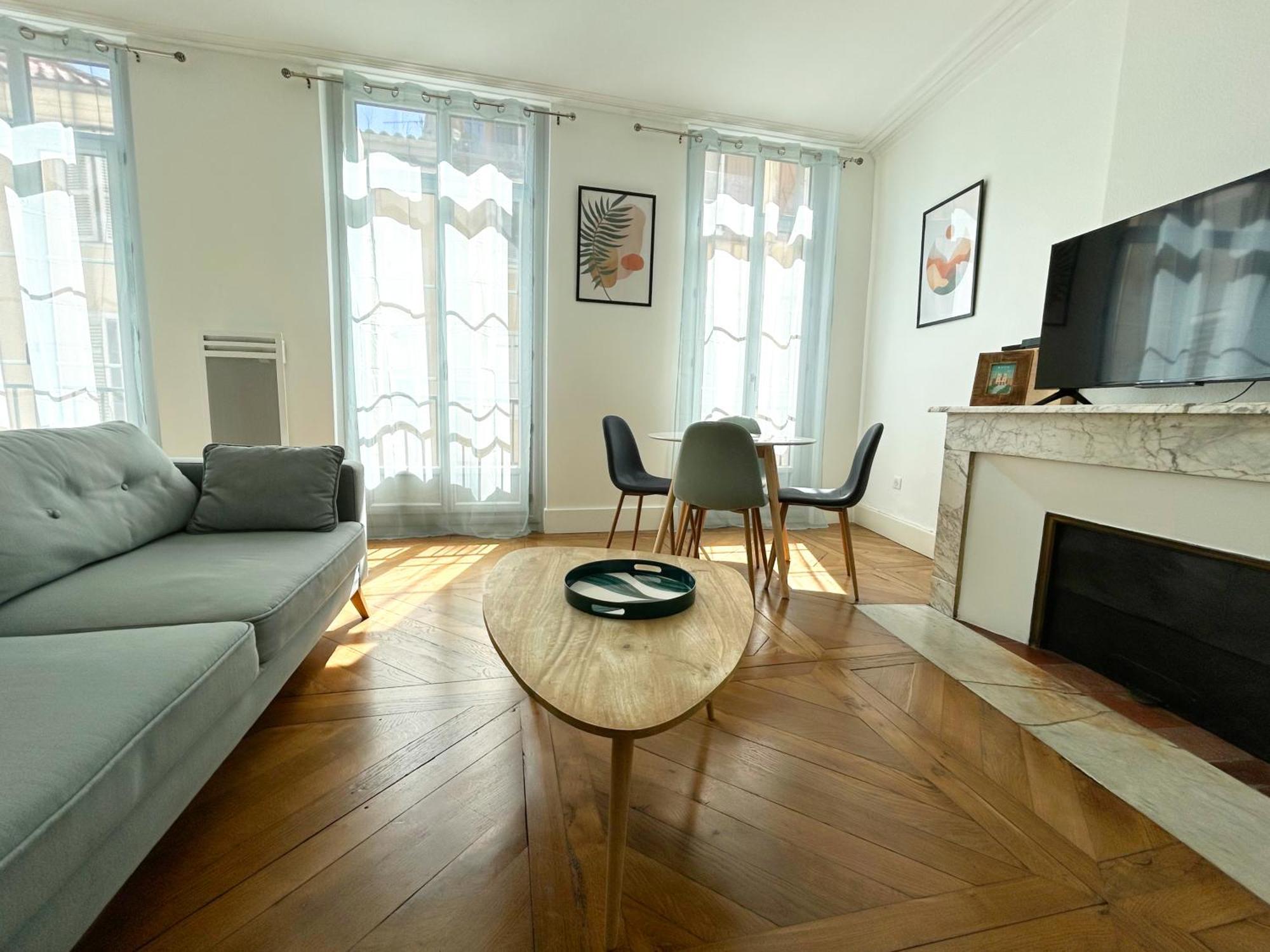 Maria - Centre Historique - Parking Prive Apartment Auch Bagian luar foto